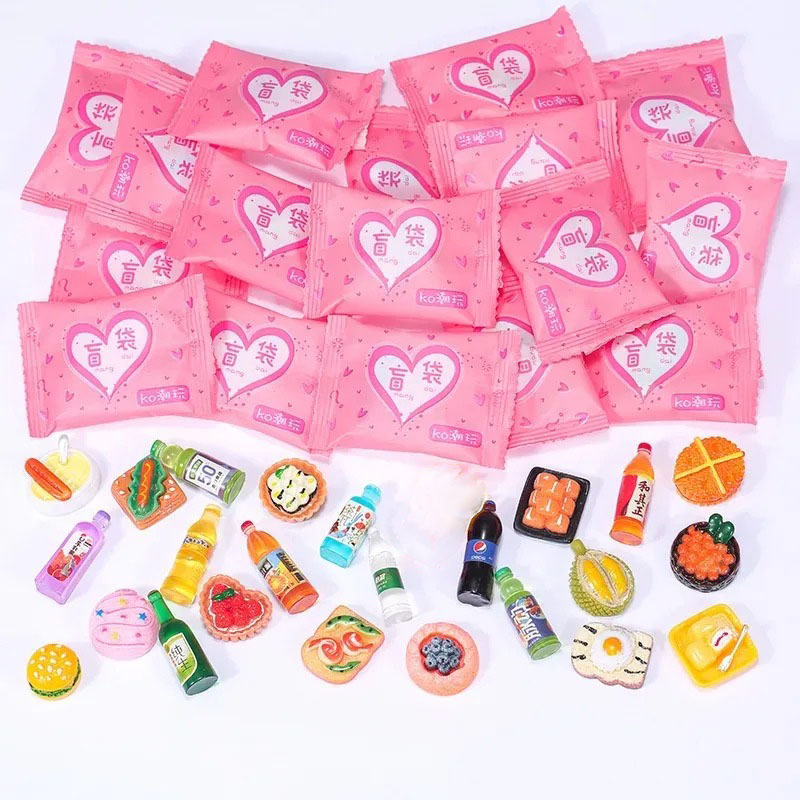 -Random Style Bag Miniature Fo - огляд і ціна Food Snacks For Christmas